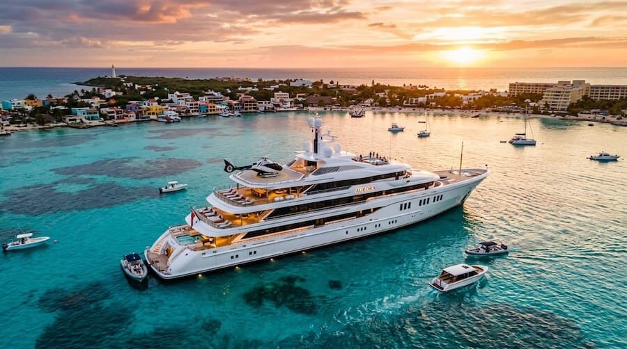 Yates y Barcos — fotografía aérea 8 en Cancún